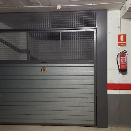 Apartamento Con Parking A 200M Del Mar