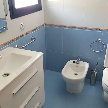 Apartamento Con Parking A 200M Del Mar * Tossa de Mar