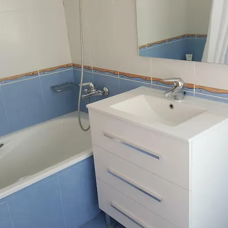 Apartamento Con Parking A 200M Del Mar