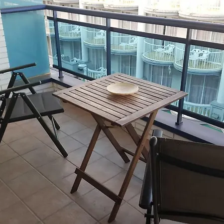 Apartamento Con Parking A 200M Del Mar