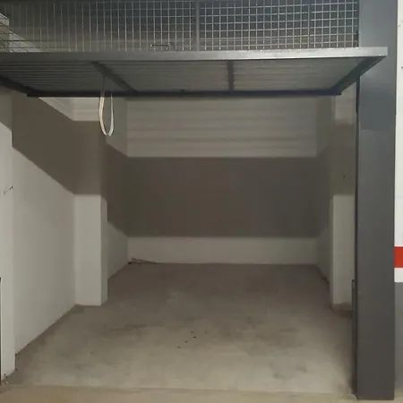 Apartamento Con Parking A 200M Del Mar Apartment *